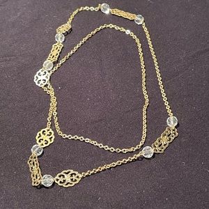 Vintage Avon Nostalgic Reflections Necklace and Matching Earrings Gold Tone